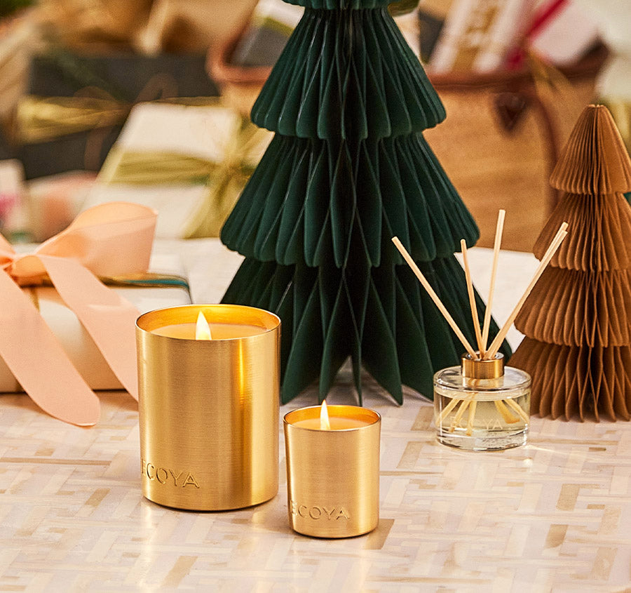 Festive Holliday Collection Goldie 460g Candle Fresh Pine Manchester