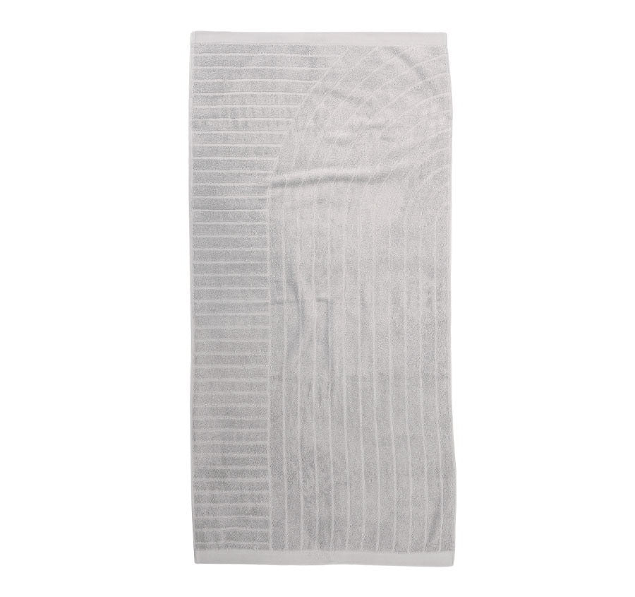 Isle 600GSM Cotton Bath Towel Range Silver Manchester Warehouse