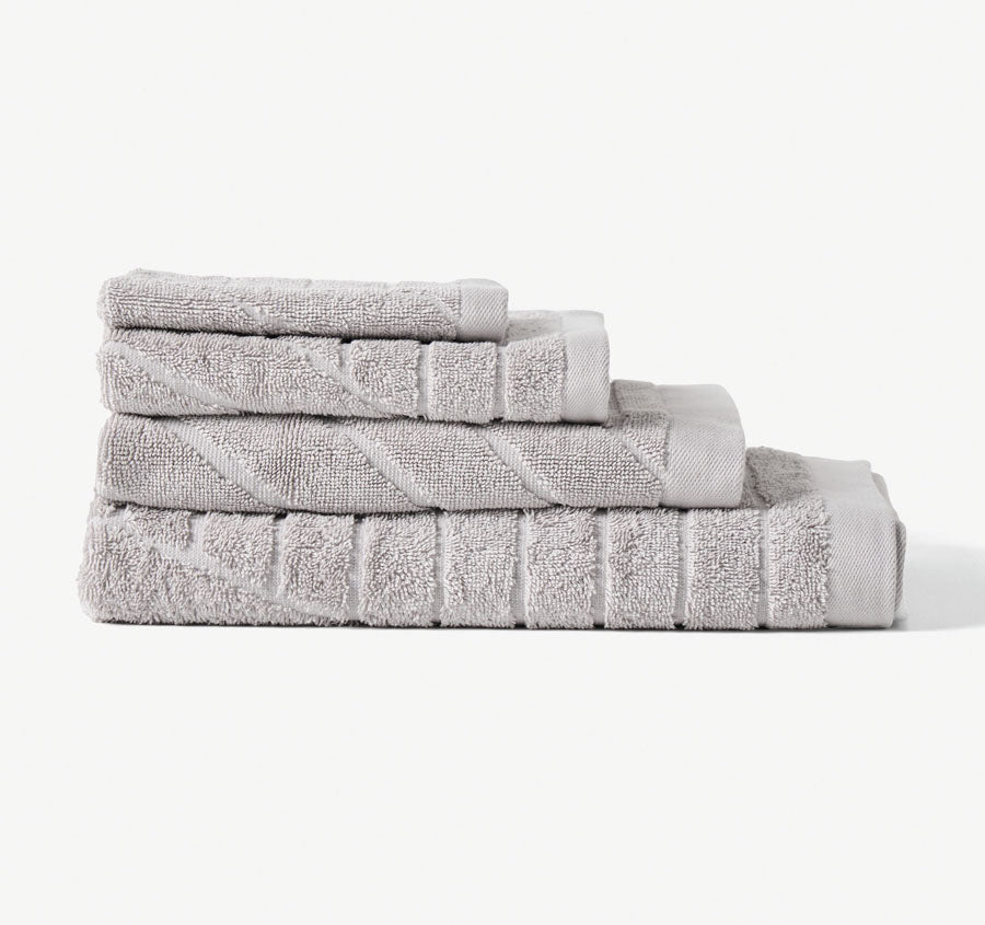 Isle 600GSM Cotton Bath Towel Range Silver Manchester Warehouse