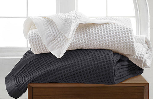 COTTON BLANKETS: THE SMARTER CHOICE