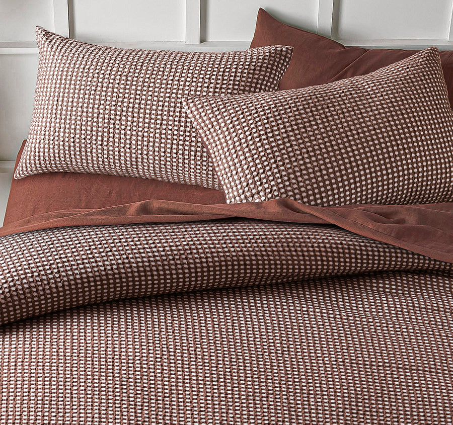 Hokey Pokey Quilt Cover Set Range Tobacco