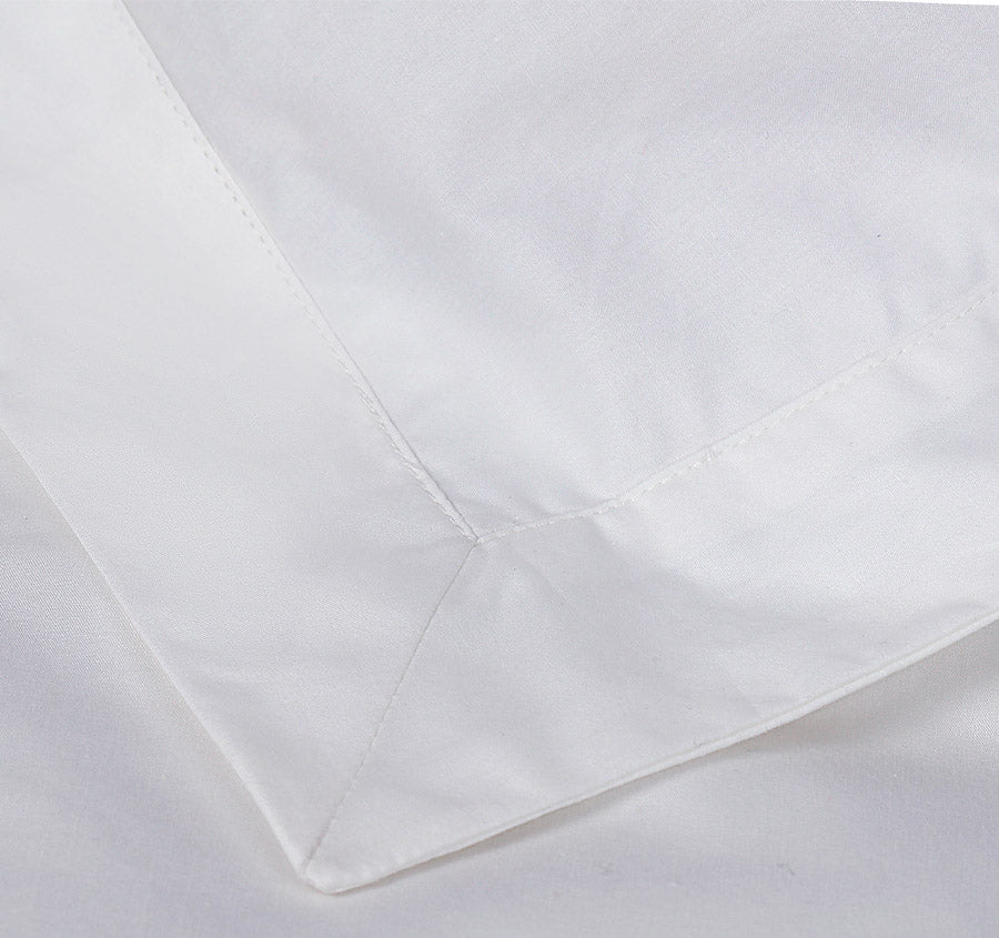 Hotel Deluxe Tailored Quilt Cover Set Range White
