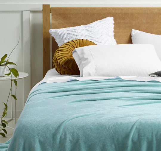 Super Soft Blanket Range Mist