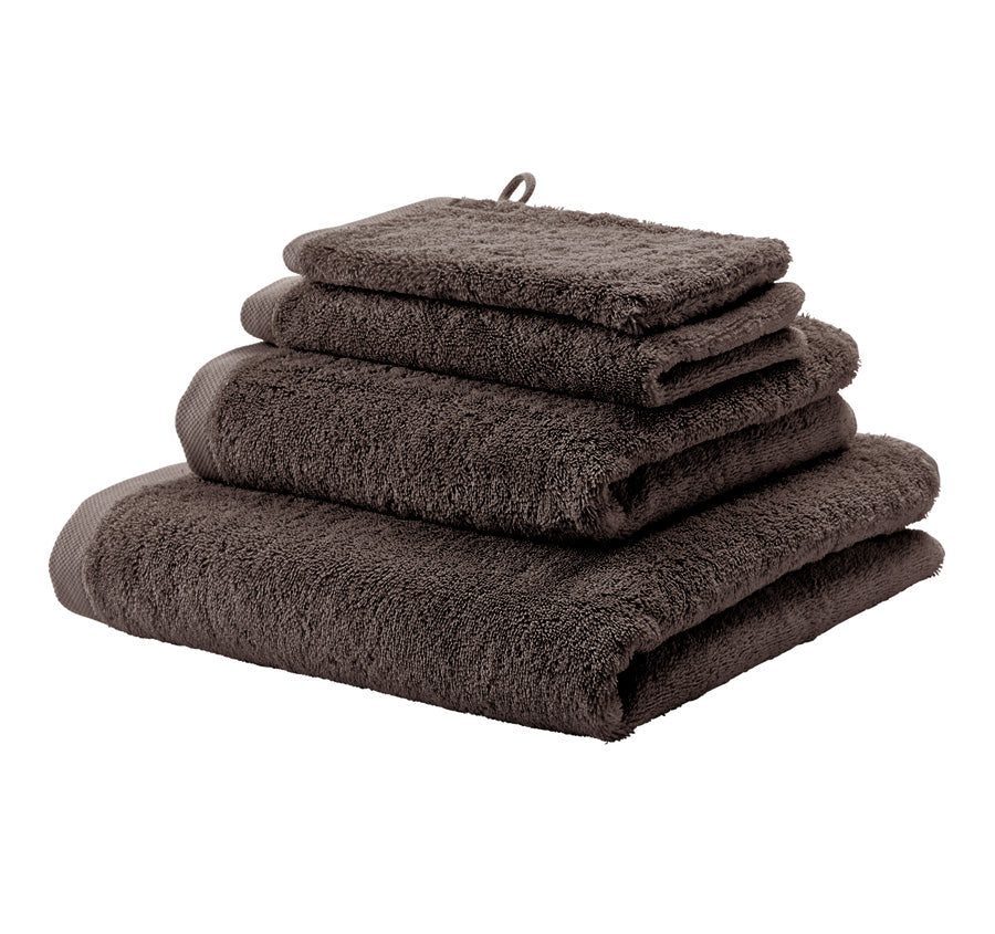 London 600GSM Egyptian Combed Cotton Bath Towel Range Chocolate