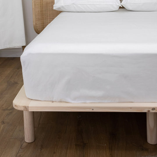 Classic Weave 185GSM Cotton Mega Fitted Sheet Range White