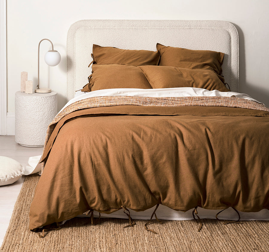 Hutton Bed Cover Peach
