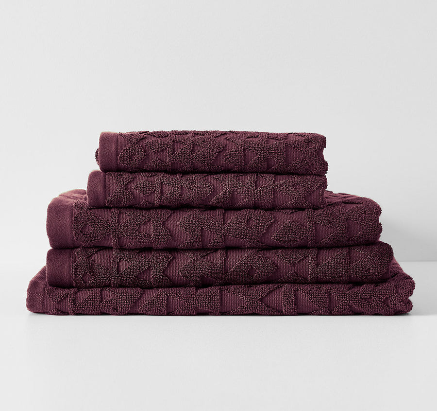 Maya 580GSM Cotton Bath Towel Range Fig