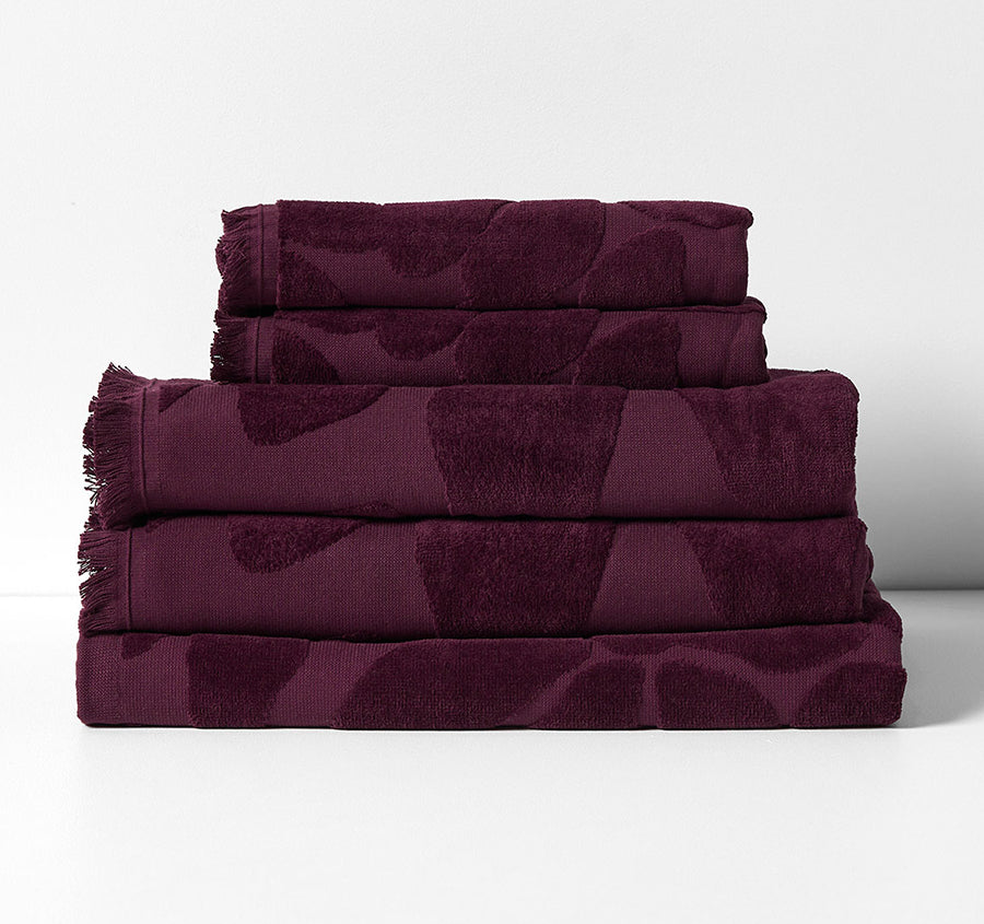 Palma Fringe 560GSM Cotton Bath Towel Range Mulberry