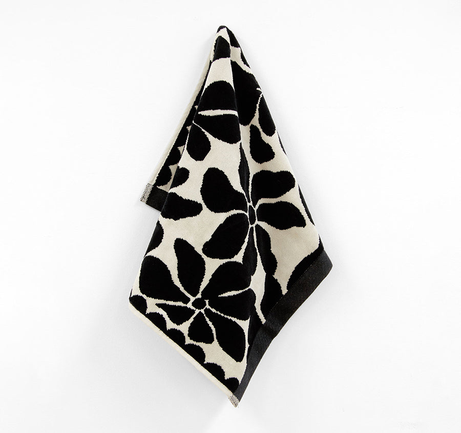 Palma Petal 560GSM Cotton Bath Towel Range Black and Sand
