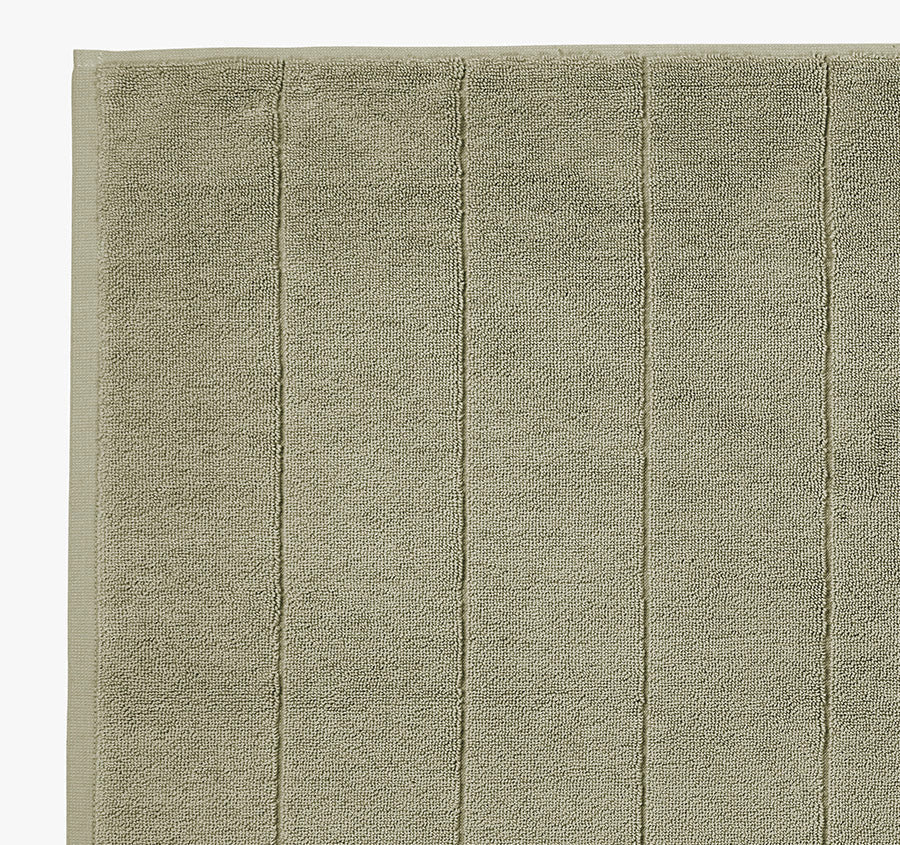 Paros 840GSM Cotton Bath Mat Olive