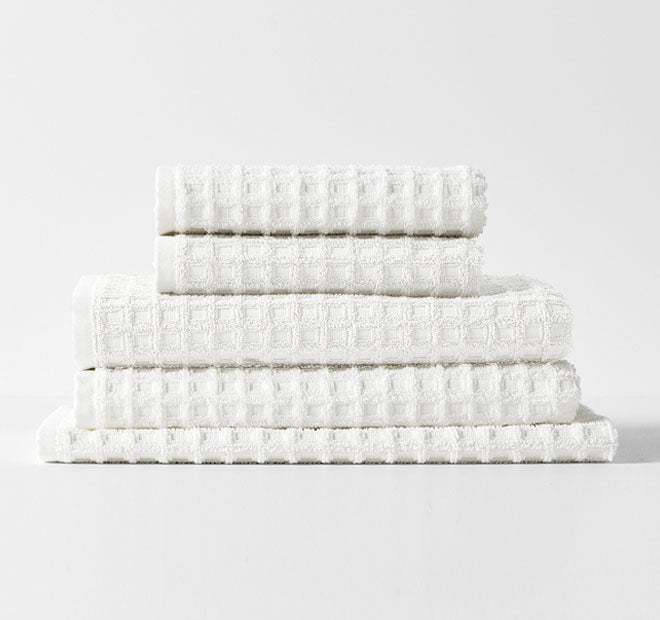 Waffle 580GSM Cotton Bath Towel Range White