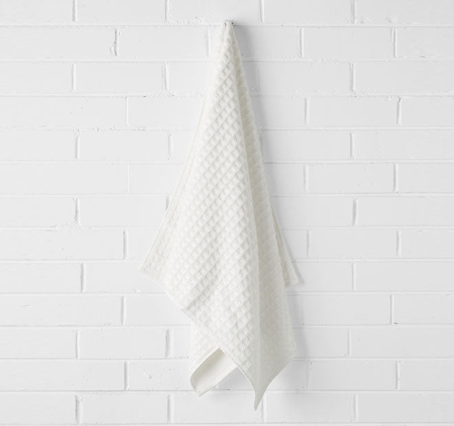Waffle 580GSM Cotton Bath Towel Range White