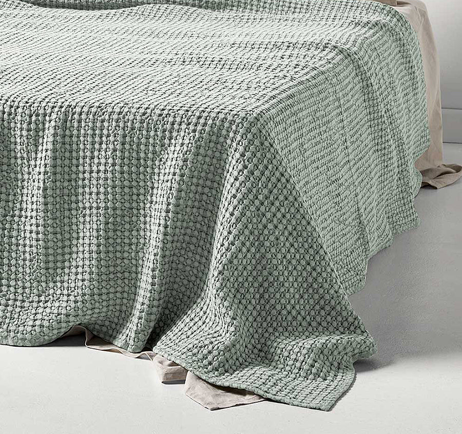 Waffle Bed Throw Mist