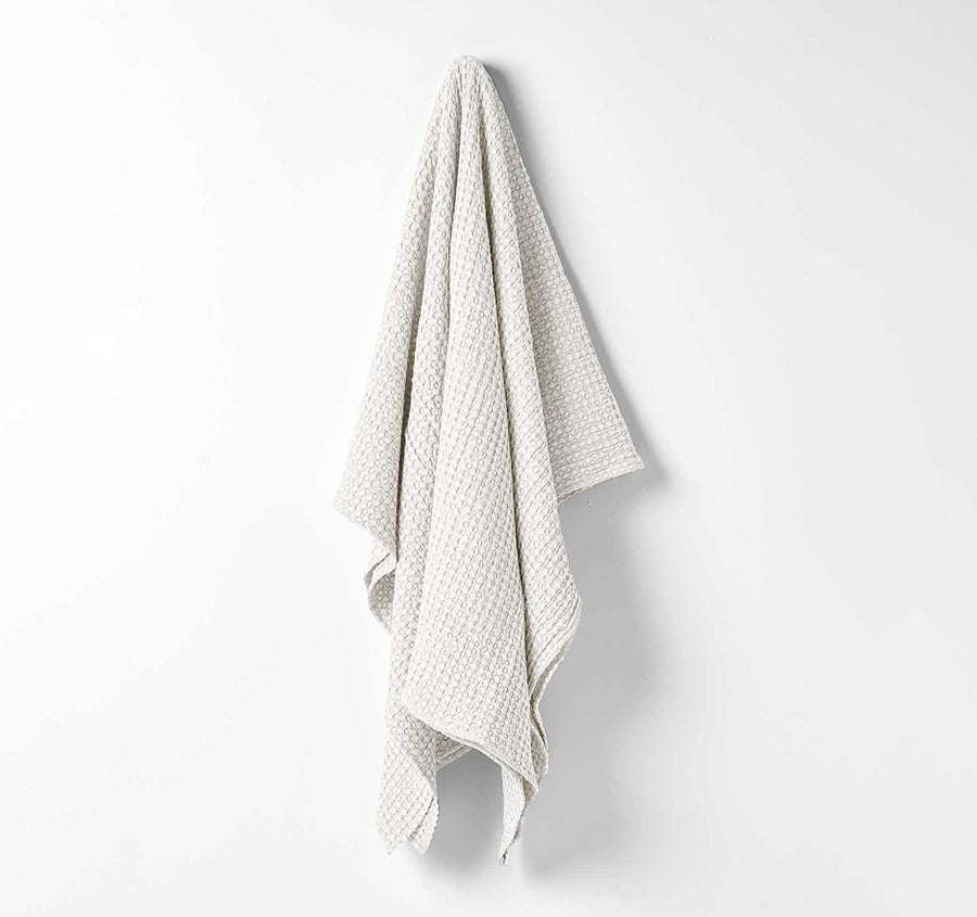 Waffle 140x200cm Throw Rug White