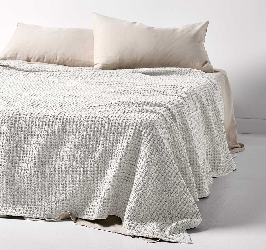 Waffle Bed Throw White
