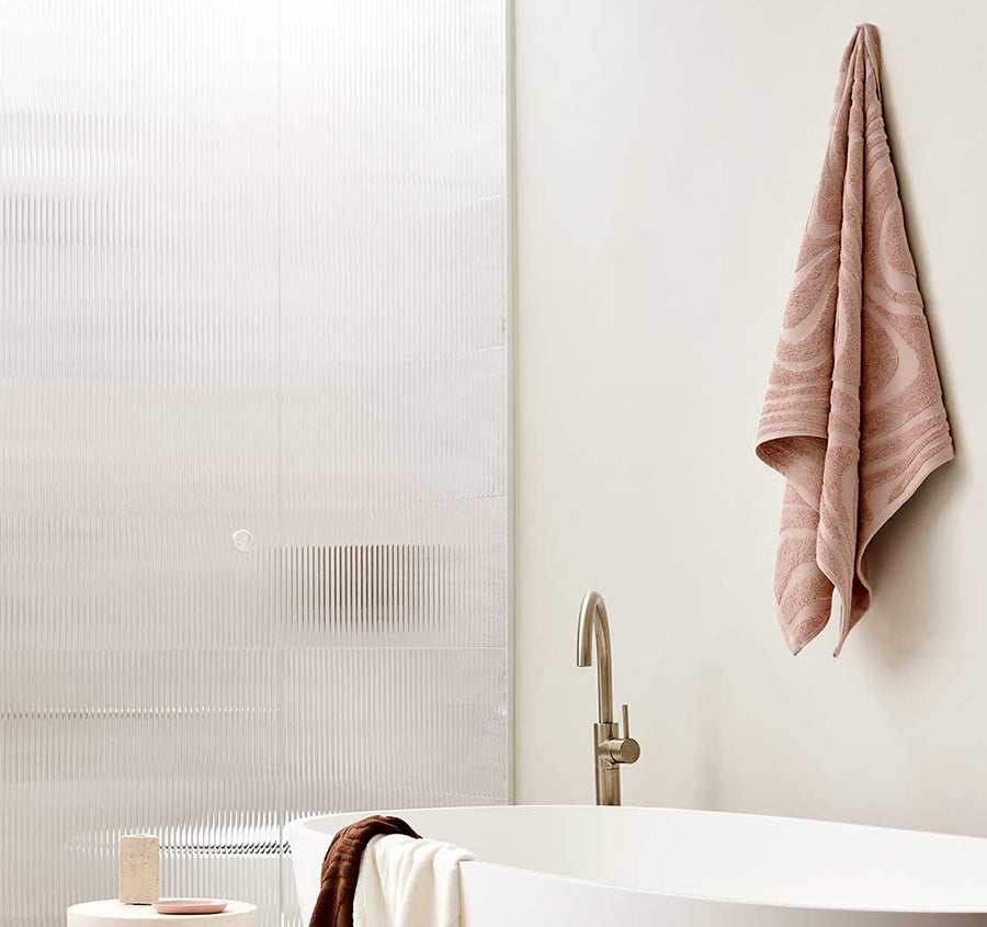 Wave 5 Piece 550GSM Cotton Bath Towel Set Shell