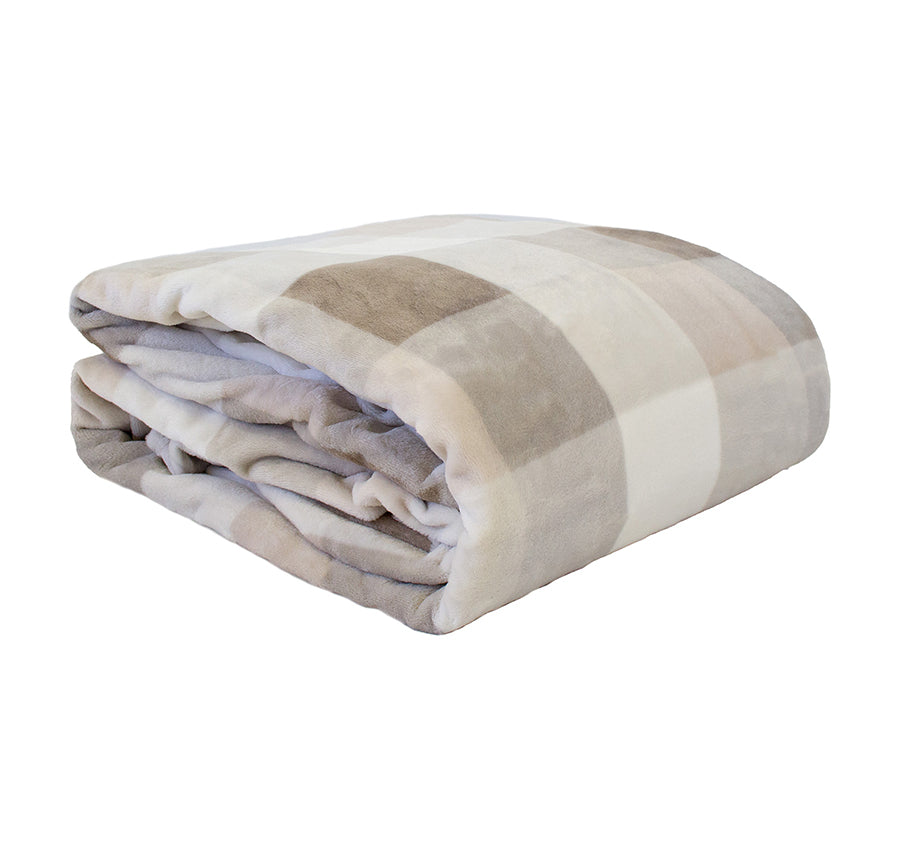 Charlie Ultraplush Blanket Range Nougat