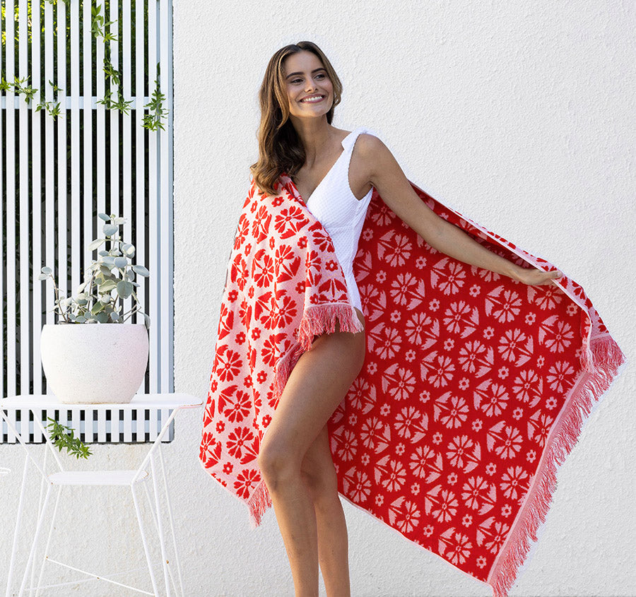 Flora 90x170cm Beach Towel Poppy