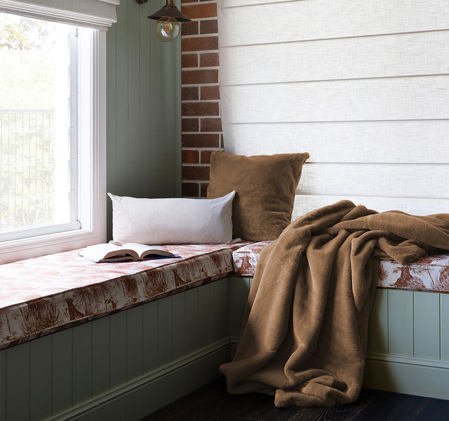 Frida 150x200cm Throw Rug Mocha