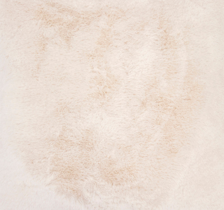 Frida 150x200cm Throw Rug Snow