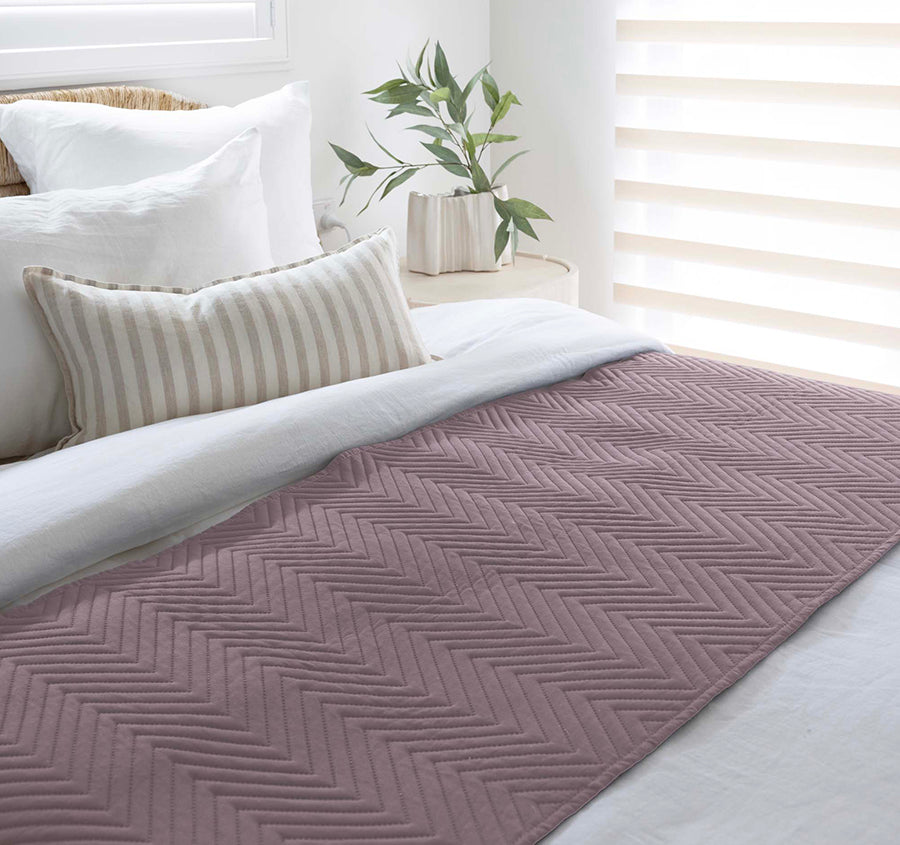Herringbone Embossed 270x60cm Bed Runner Mauve
