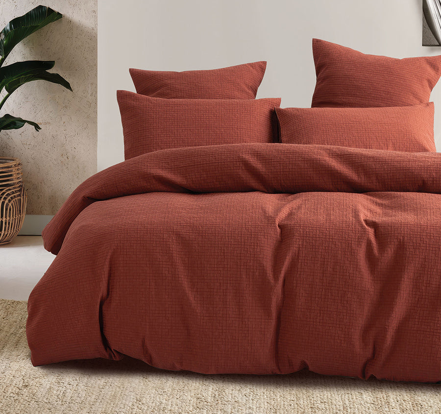 Trellis Quilt Cover Set Range Brick