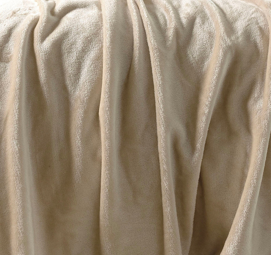 Ultraplush Blanket Range Linen