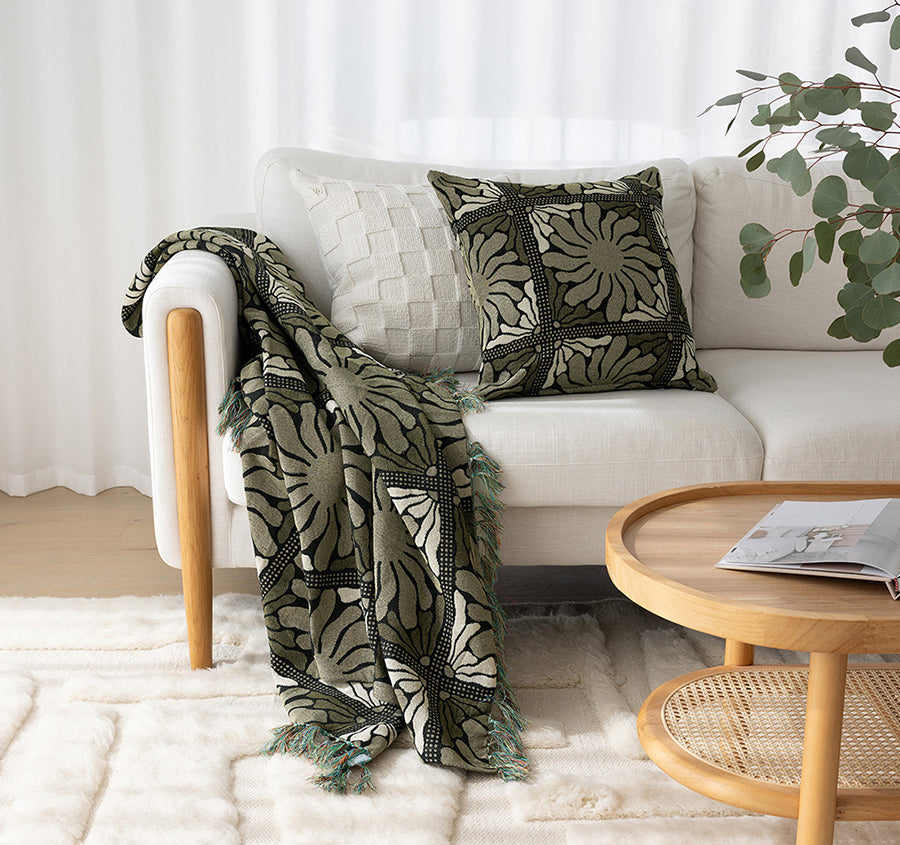 Zinnia 130x180cm Throw Rug Moss