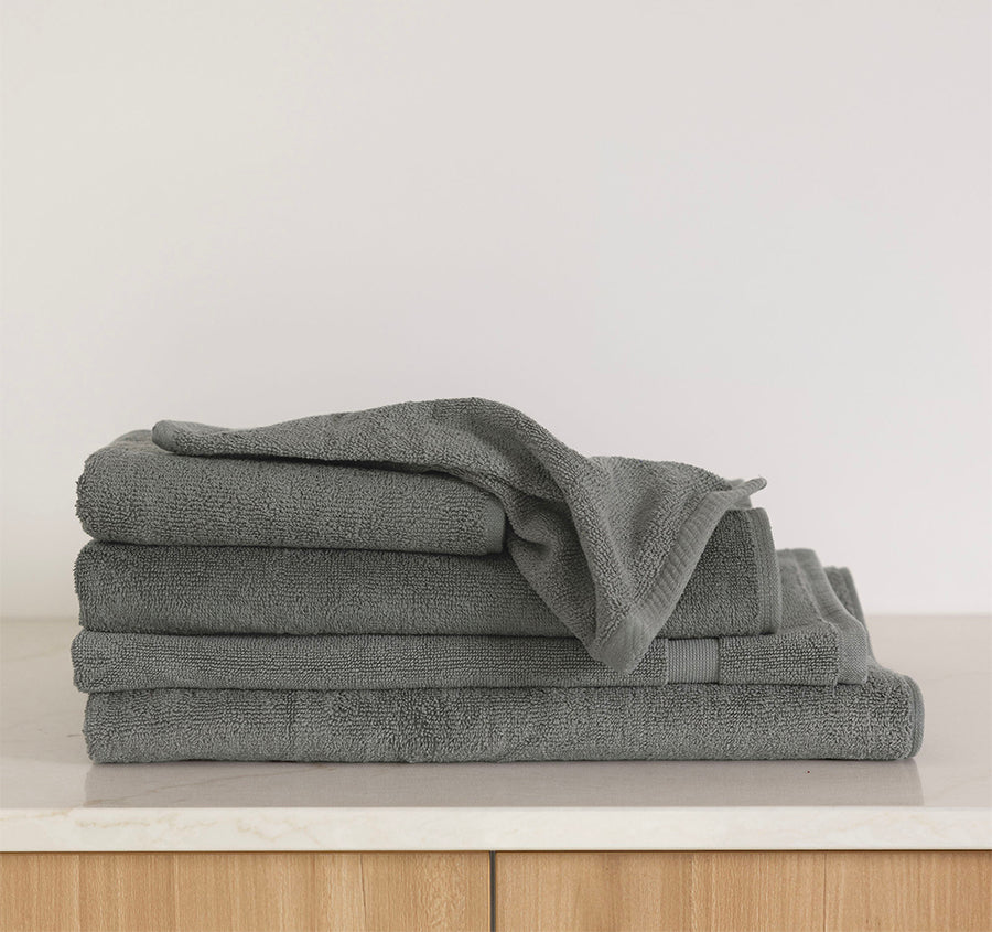 Chateau 500gsm Cotton Bath Towel Range Charcoal