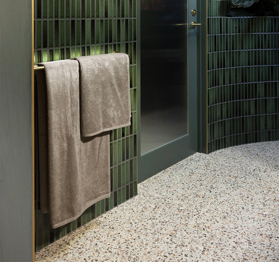 Chateau 800gsm Cotton Bath Mat Latte