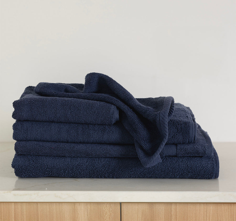 Chateau 500gsm Cotton Bath Towel Range Navy
