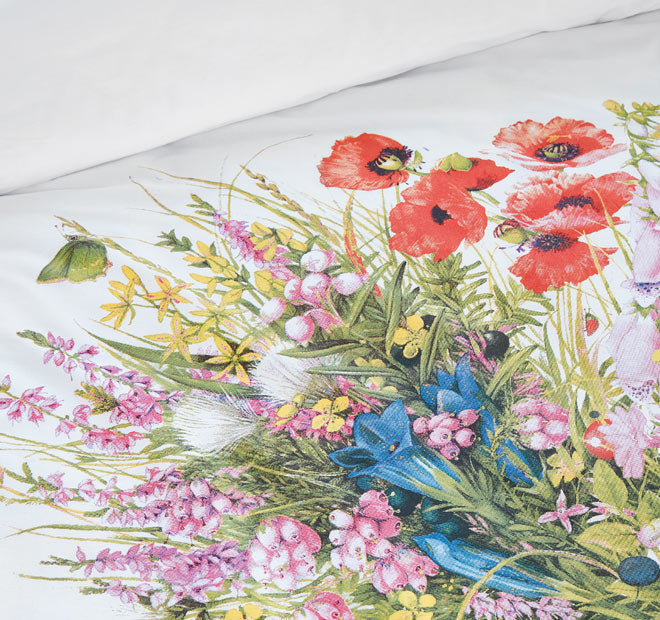 Amazing Flowers Quilt Cover Set Range