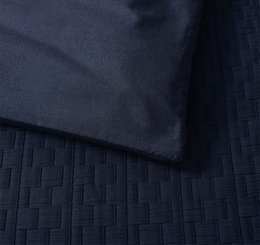 Burleigh Quilt Cover Set Range Ink