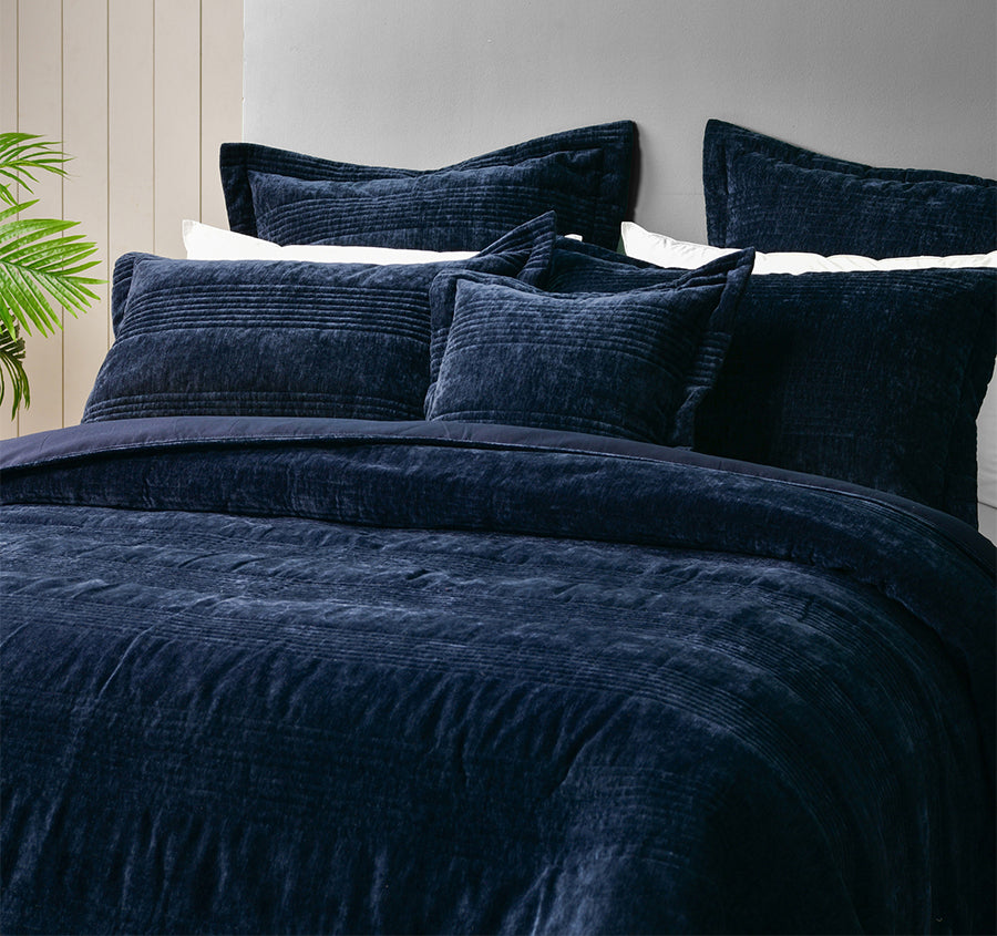 Cyrano Coverlet Set Range Indigo