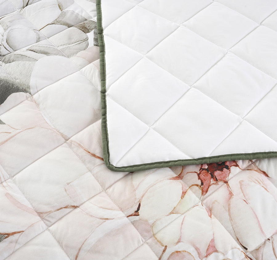 Giselle Coverlet Set Range White