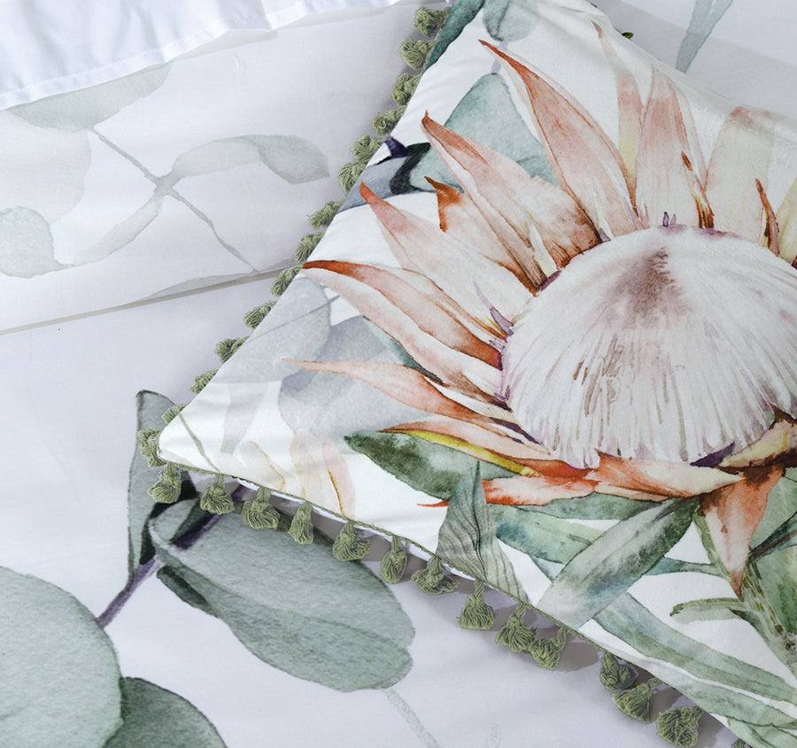 Helensvale 43x43cm Filled Velvet Cushion White