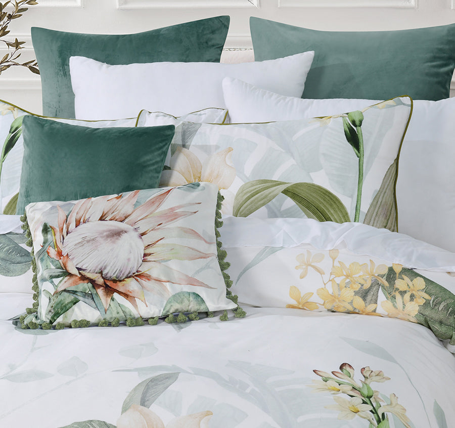 Helensvale 43x43cm Filled Velvet Cushion White