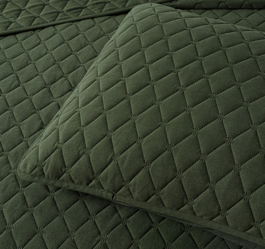 Lester Coverlet Set Range Olive
