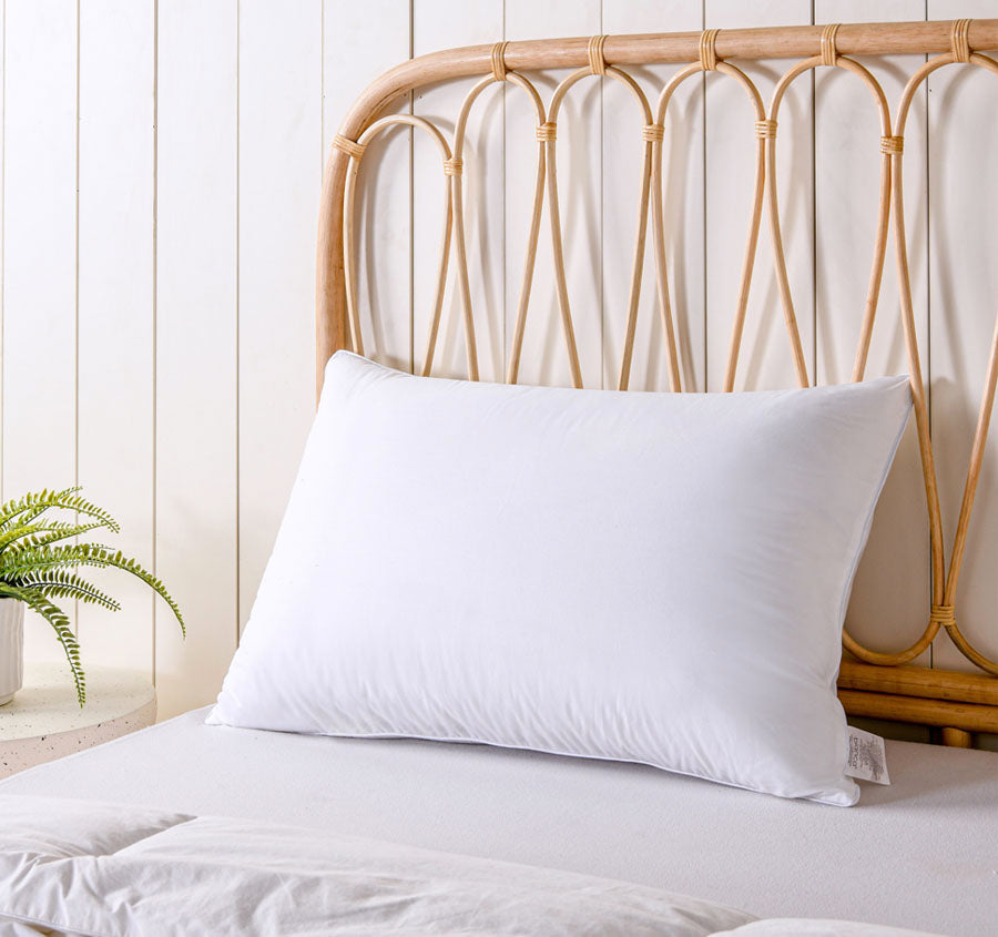 Natural Sleep 750g Bamboo Medium Pillow