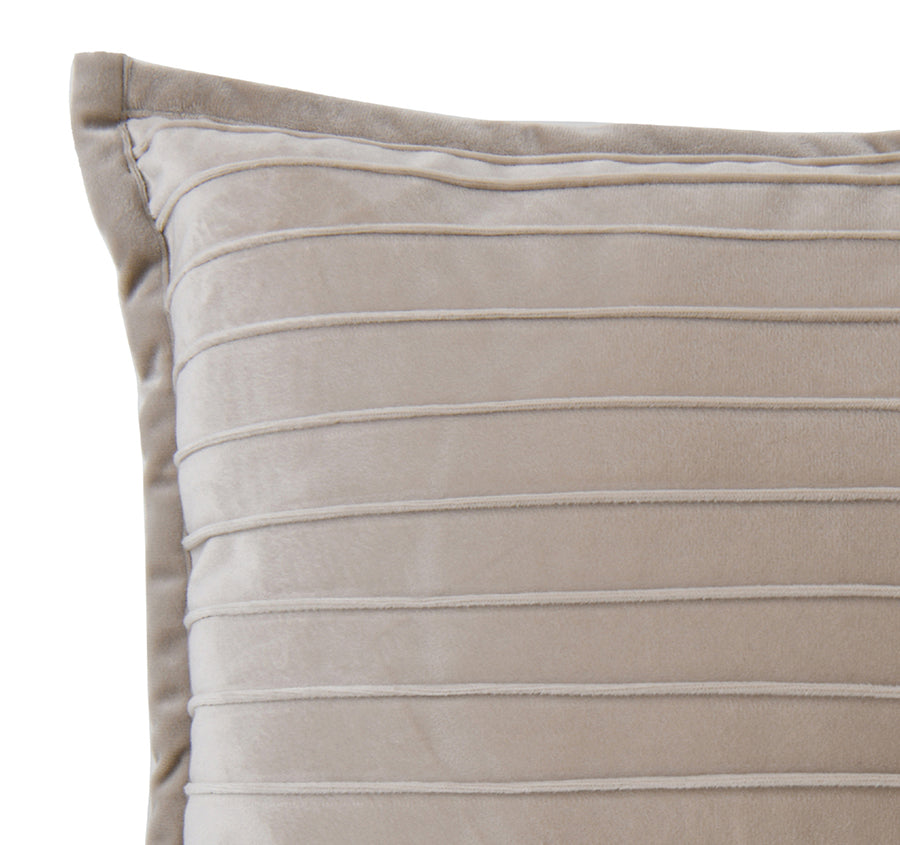 Saphira 43x43cm Filled Cushion Latte