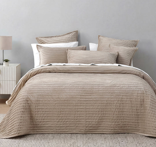 Saphira Coverlet Set Range Latte