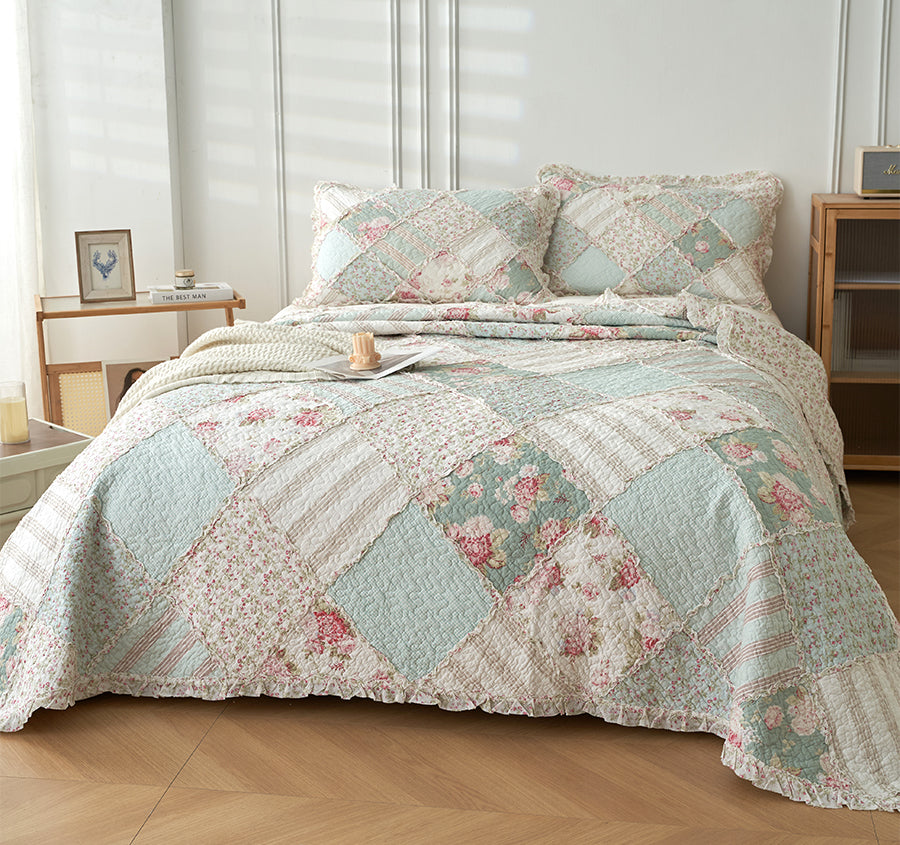 Country Charm Coverlet Set Range Multi