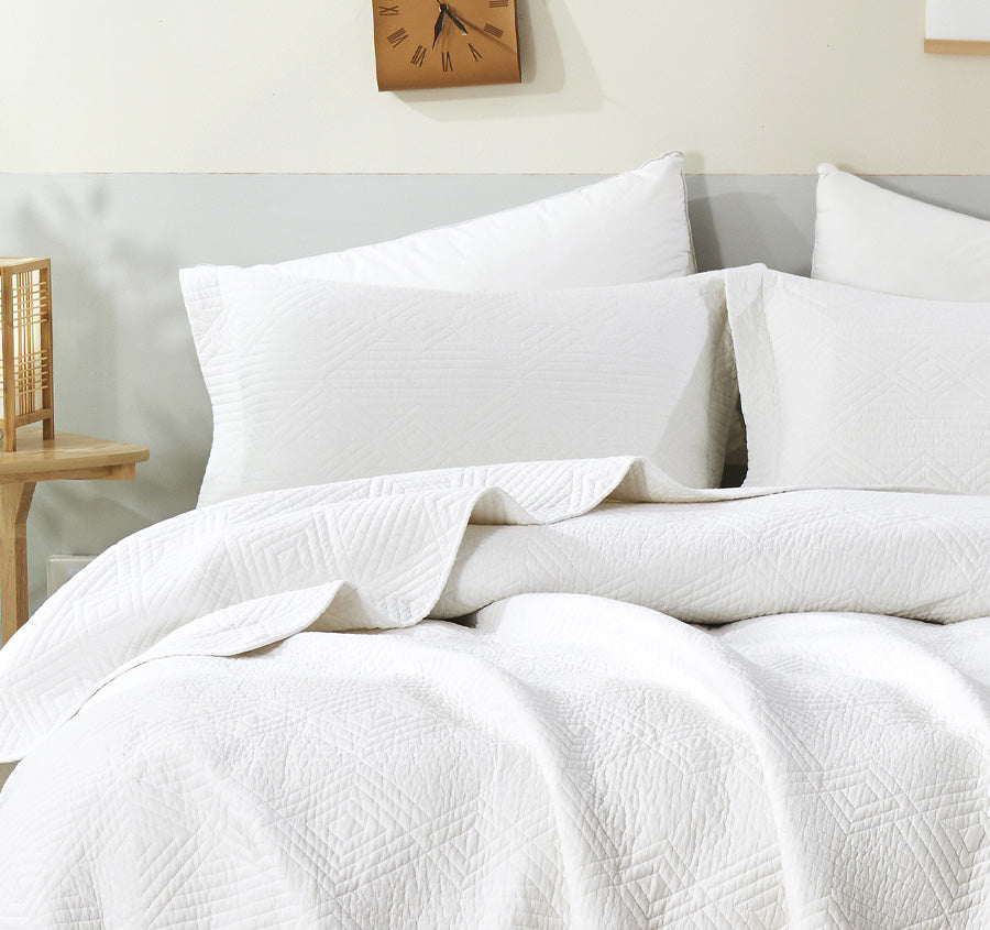 Diamond Coverlet Set Range White