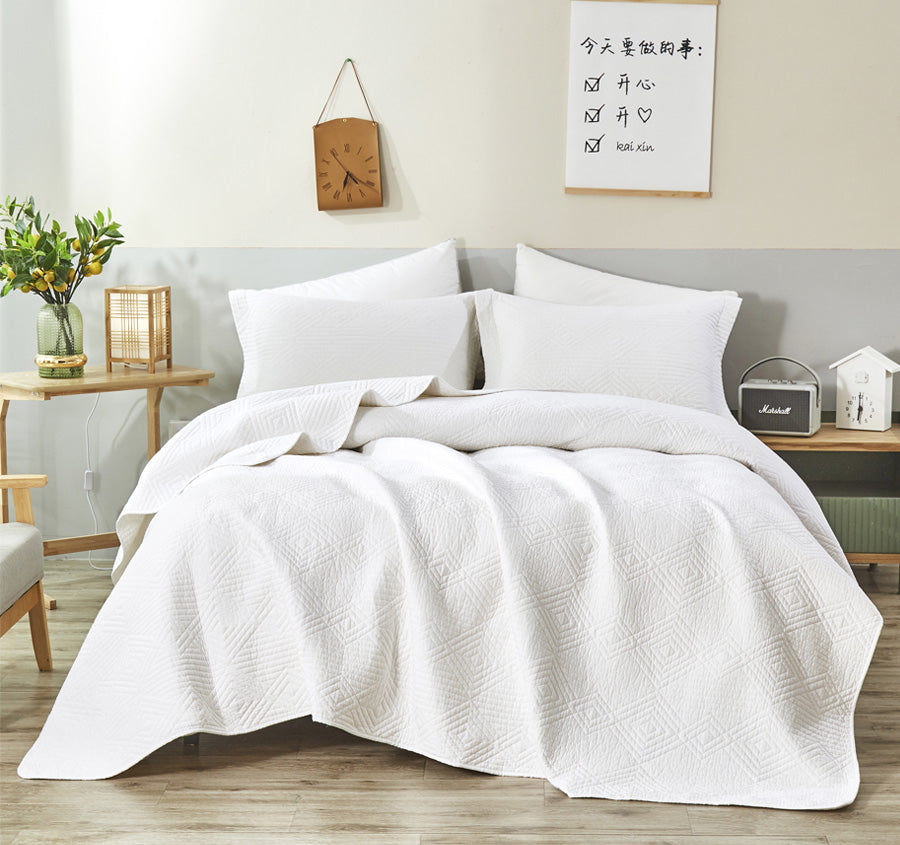 Diamond Coverlet Set Range White