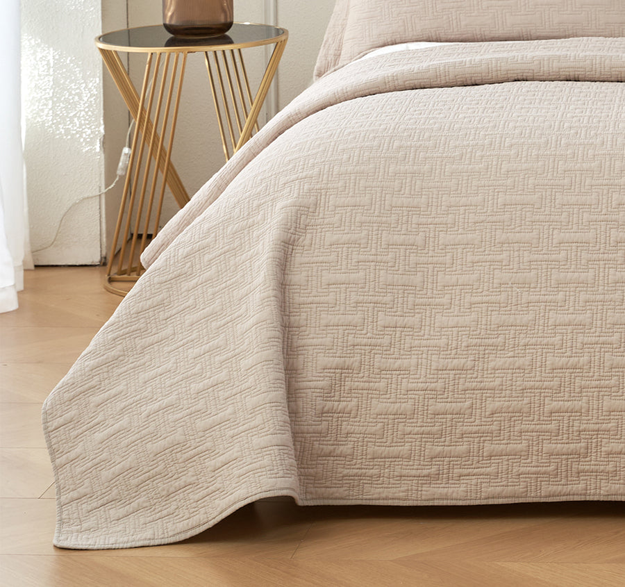 Sun Kiss Dust Coverlet Set Range