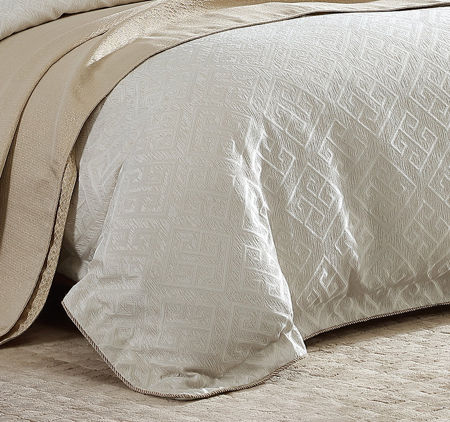 Athena Quilt Cover Set Range Gold