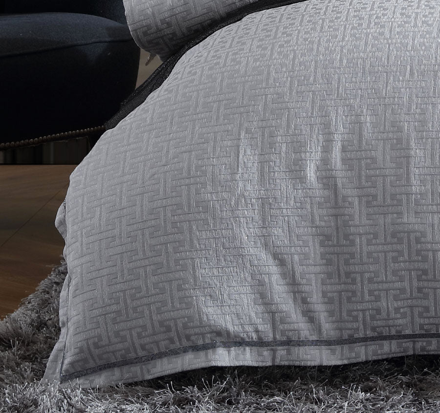 Orion Quilt Cover Set Range Silver