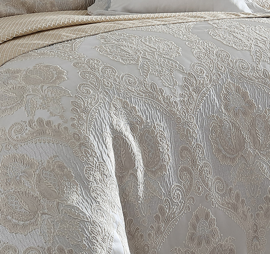 Emerson Quilt Cover Set Range Ivory