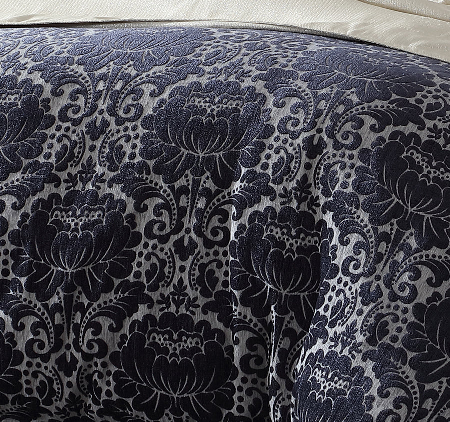 Esmeralda Quilt Cover Set Range Ink