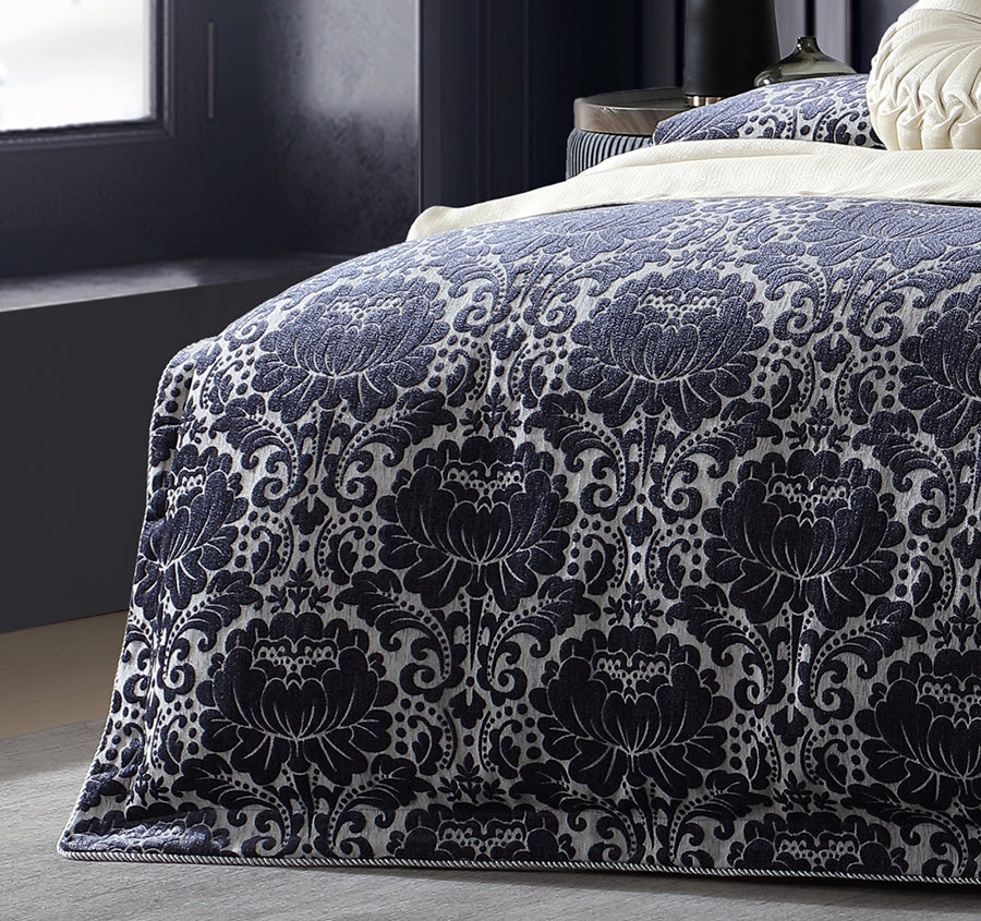 Esmeralda Quilt Cover Set Range Ink